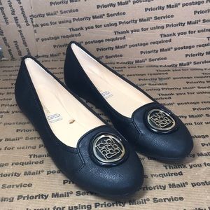 Liz Claiborne Brand New Black Leather Loafers